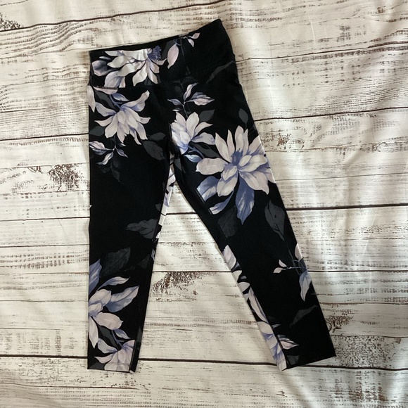 2157. Calvin Klein Women’s Floral Print Leggings VGUC Size Large - Picture 1 of 3
